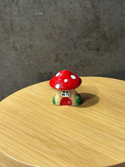 Mini Mushroom House - Halaman Habitat -