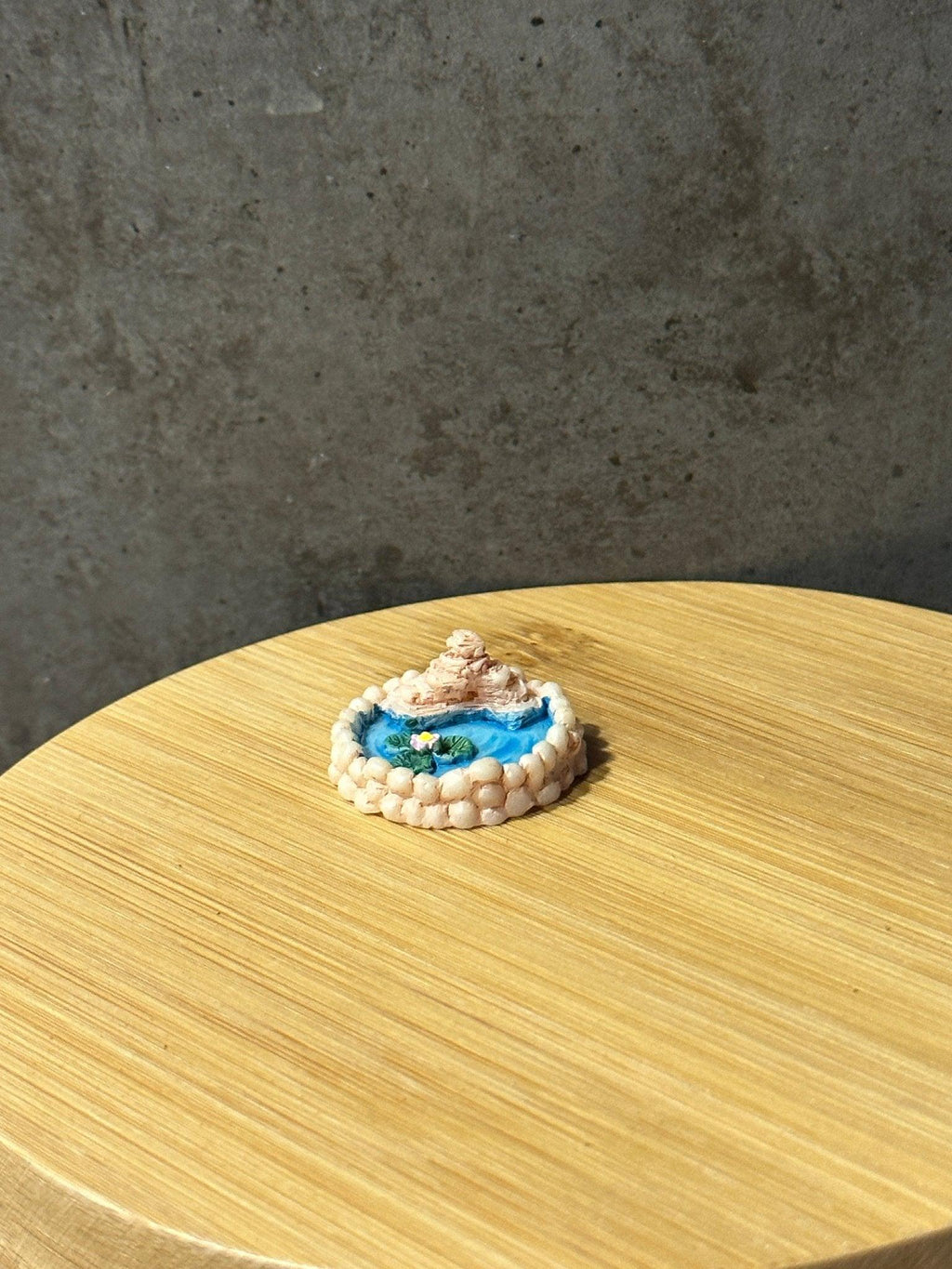 Mini Pond - Halaman Habitat -